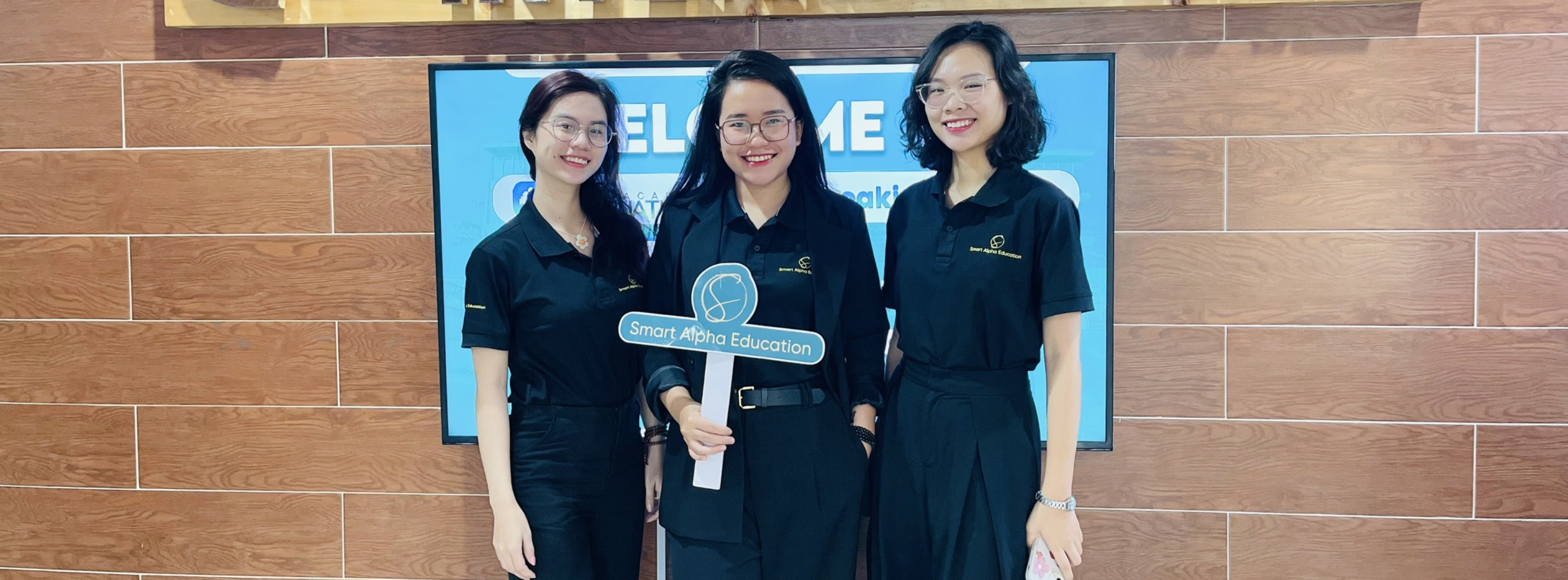 smart alpha banner 13-1