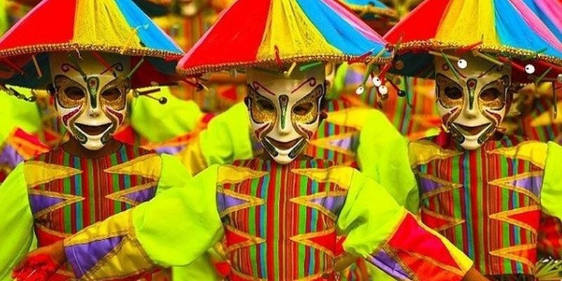 Bản sắc độc bản được nhào nặn từ dòng chảy lịch sử lâu đời